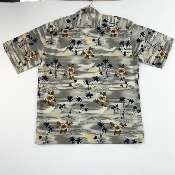 Pierre Cardin Hawaiian style  tropical button downn shirt, size Large - Picture 8 of 10